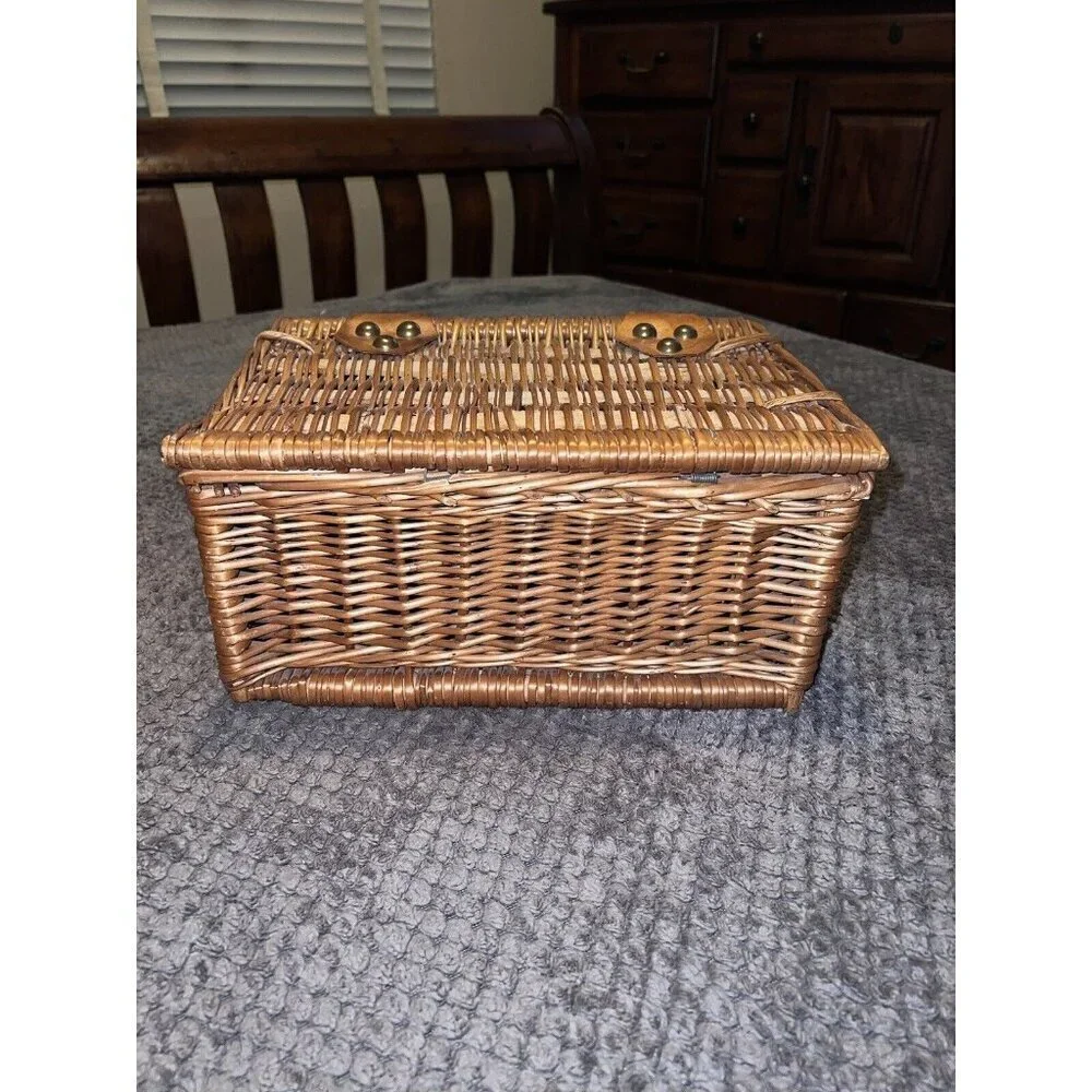 Vintage Rattan Suitcase Wicker Chest Picnic and Wine Box